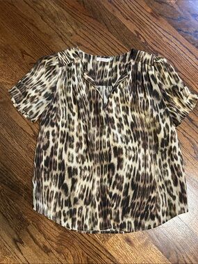 Leopard Print V-Neck Short Sleeve Blouse - Brown/Cream